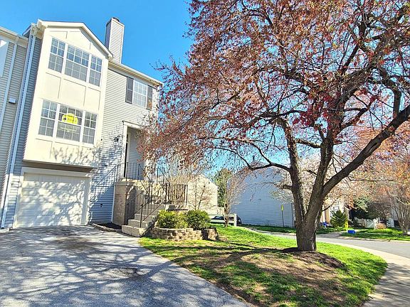 3rd image of 19140 Cherry Bend Dr