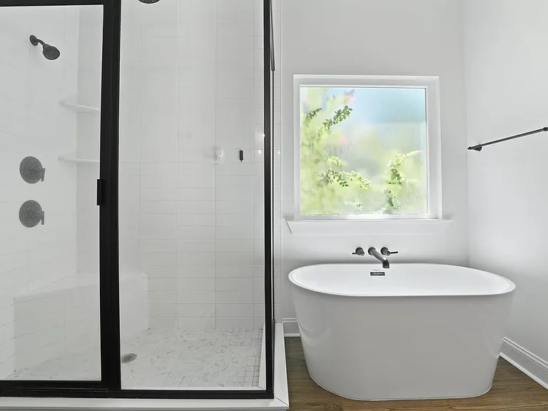 1003 Dolphin Ct NE — Photo 38