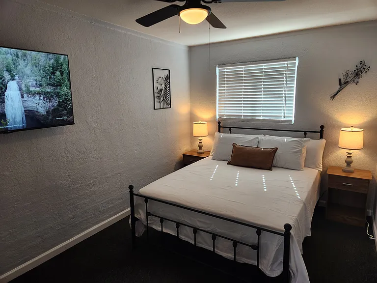 299 S Oregon St #4 — Photo 7