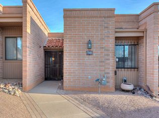 1348 W Desert Hills Dr, Green Valley, AZ 85622