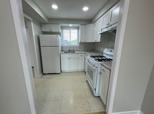 6317 N Milwaukee Ave #3D, Chicago, IL 60646