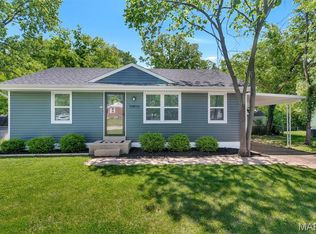 10814 Vargas Dr, Saint Louis, MO 63123