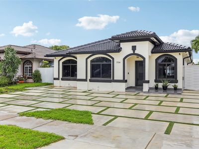7754 NW 201st Ter, Hialeah, FL, 33015
