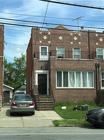 1st image of 2310 Laconia Ave