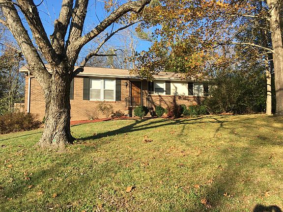 3rd image of 612 Harpeth Bend Dr