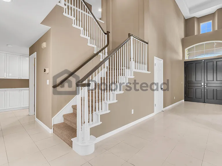 513 Winding Brook Ct — Photo 24