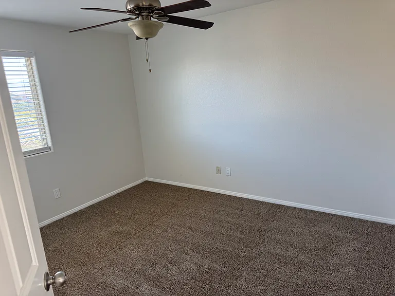 628 Bengal Bay Ave — Photo 8