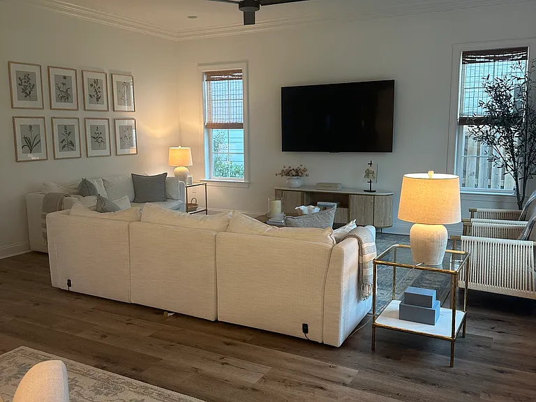 149 Suwannee Dr — Photo 12
