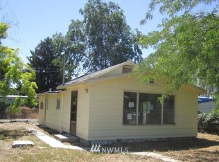 191 Moses Lake Ave NW, Soap Lake, WA 98851