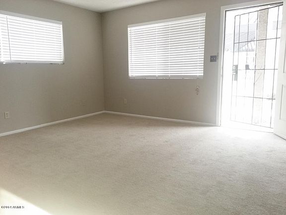 3rd image of 700 W University Dr Unit 121