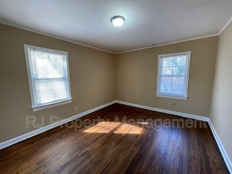3542 Millington Rd — Photo 9