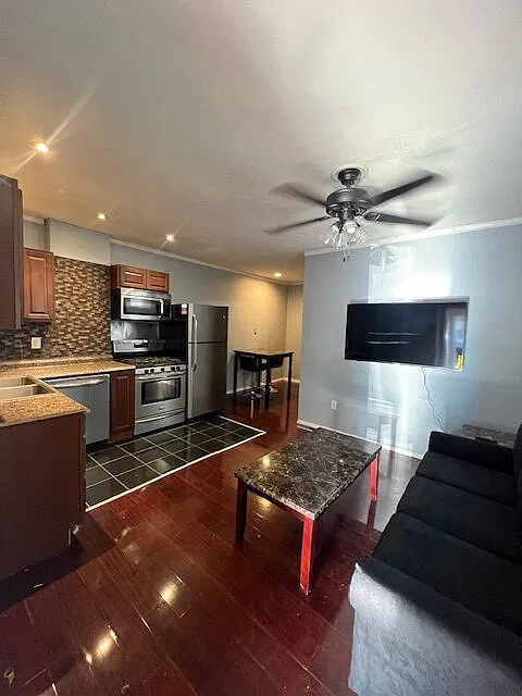 217 Cherry St - 1 — Photo 3