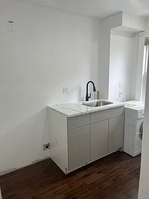 Rented by Daniel Gale Sotheby's International Realty | media 12