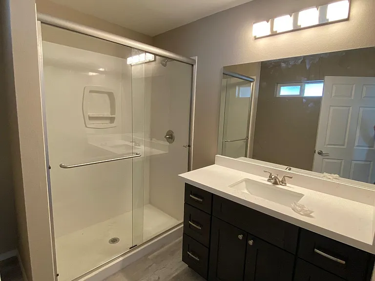 11101 W Montana Ave #B — Photo 6