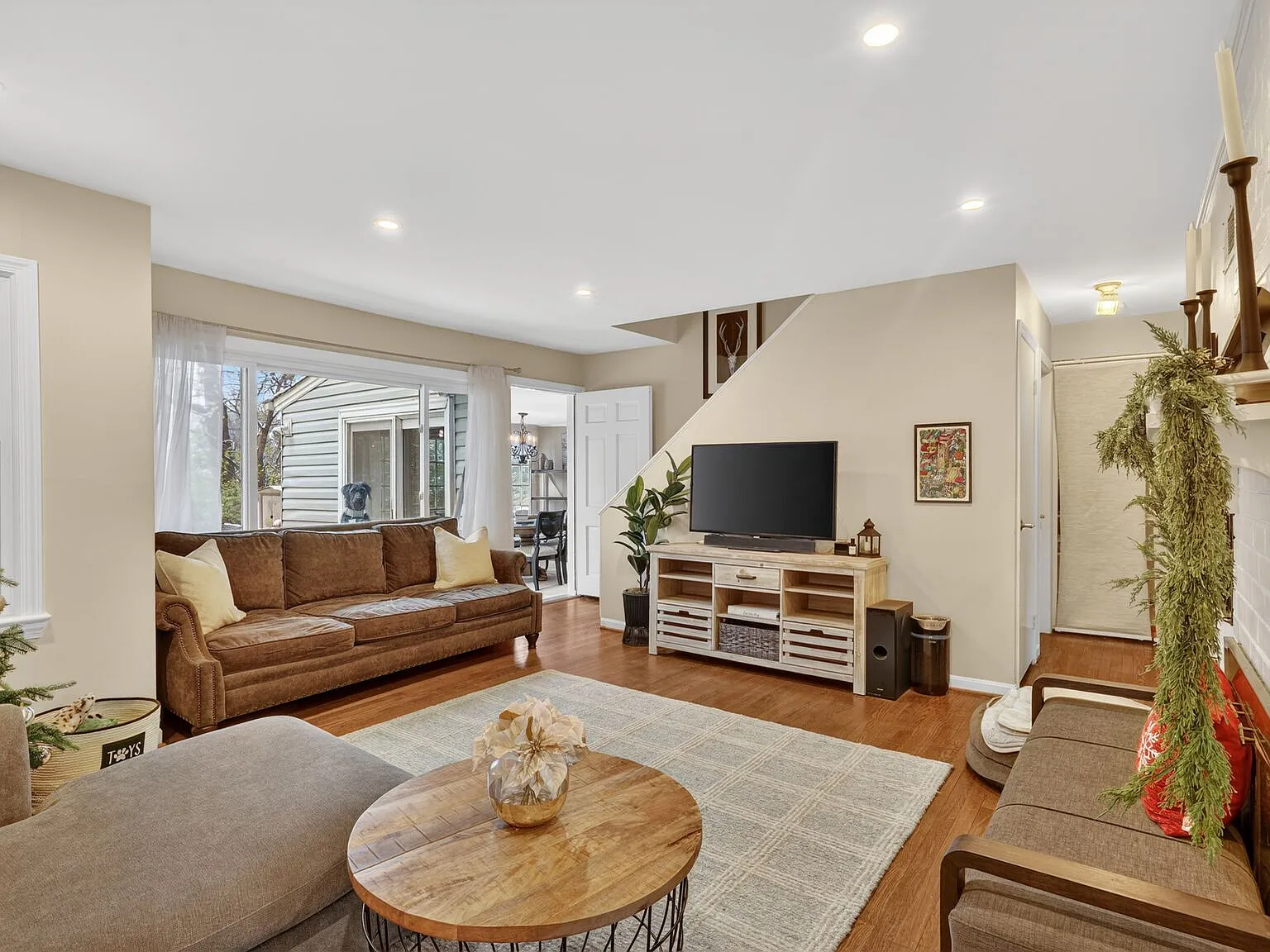 2802 Dawson Avenue - 1 — Photo 2