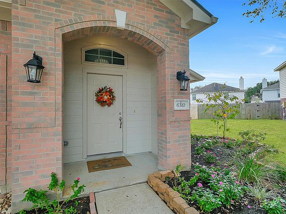 2nd image of 6310 Macquarie Drive