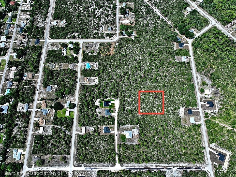 1st image of 334 Falcon St