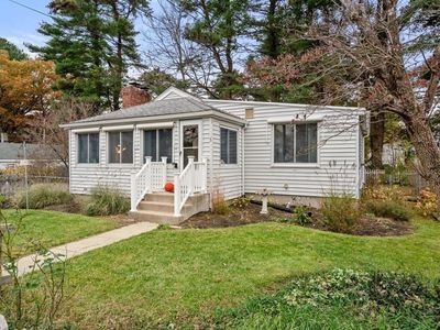 5 Lagoon Ln, Norton, MA, 02766