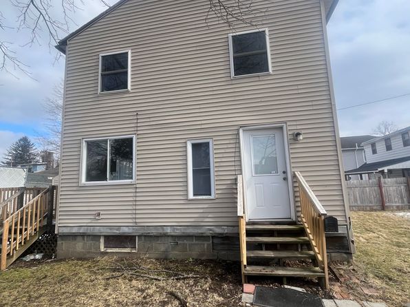 17 Fenton Ave