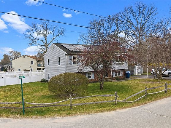 4th image of 51 Hideaway Ln