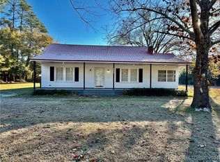 4879 Chicken Foot Rd, Saint Pauls, NC 28384