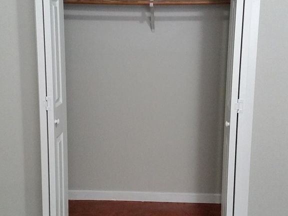 5th image of 130 Colorado Dr