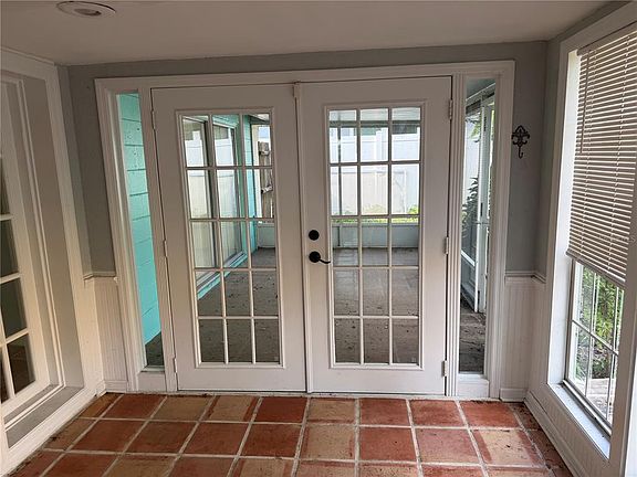 2nd image of 9830 MARK TWAIN LANE