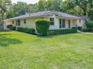 6056 N Jim Miller Rd, Dallas, TX 75228