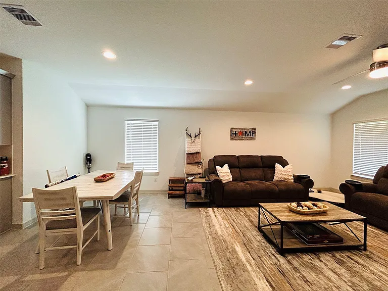 29403 Georgia Throw Ln — Photo 16