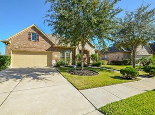 3113 Trail Ridge Dr, Pearland, TX 77584