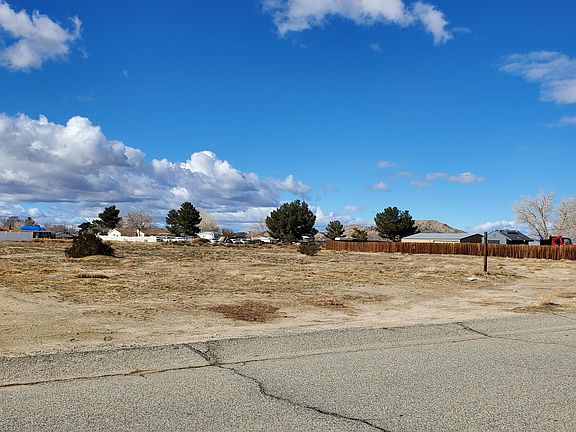 2nd image of 176th Street E Near Mossdale Ave