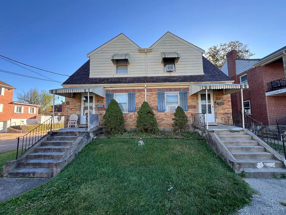 572 Rosemont Ave
