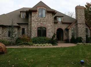 286 Bear Hill Rd, Bethany, CT 06524