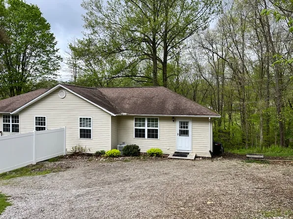 3084 Moffett Rd, Lucas, OH 44843