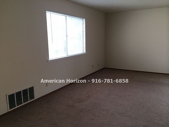 5th image of 148 Birch St APT 1
