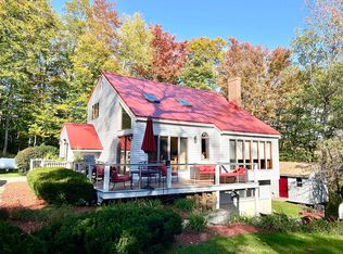 32 W Ledge Rd, Glen, NH 03838
