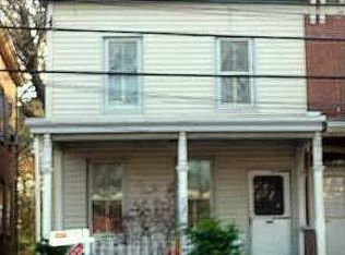852 Upland Ave, Chester, PA 19013