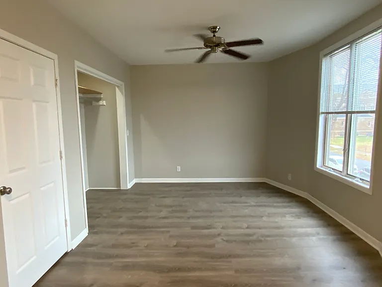 1725 John Ave — Photo 9