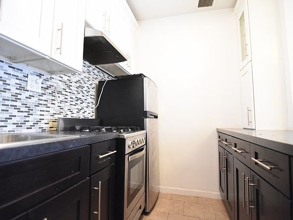 4th image of 707 Saint Nicholas Ave APT 1D