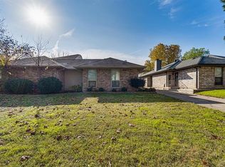 5708 Bramblewood Ct, Arlington, TX 76017