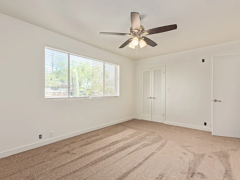 8731 E Minnezona Ave — Photo 17