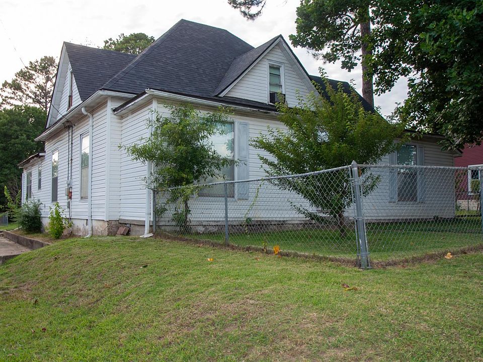 1st image of 530 S 7th St