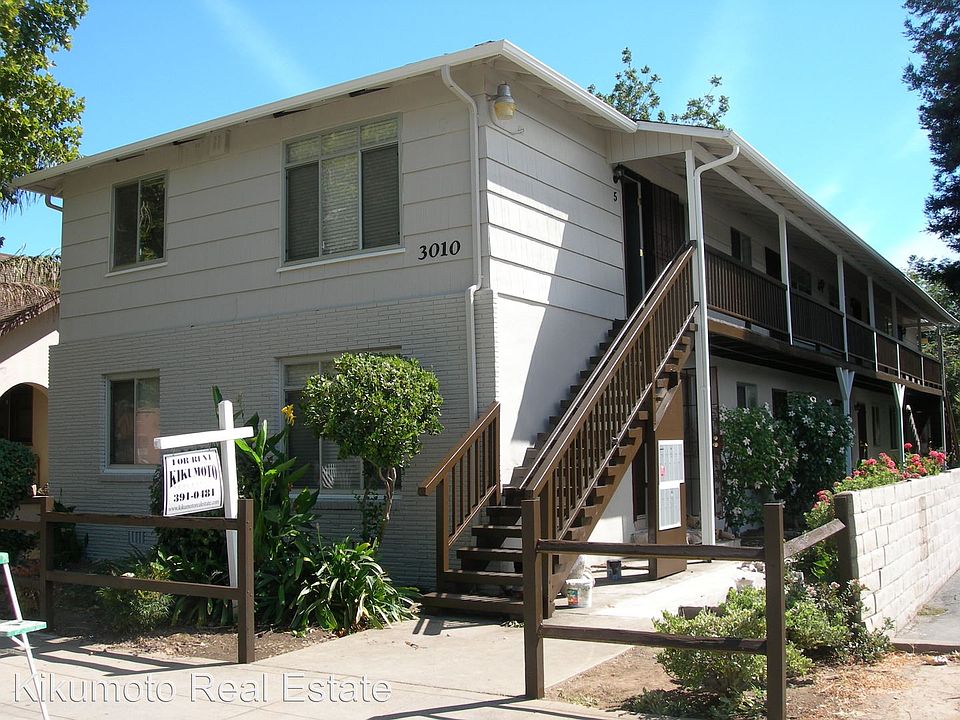 1st image of 3010 T St APT 3