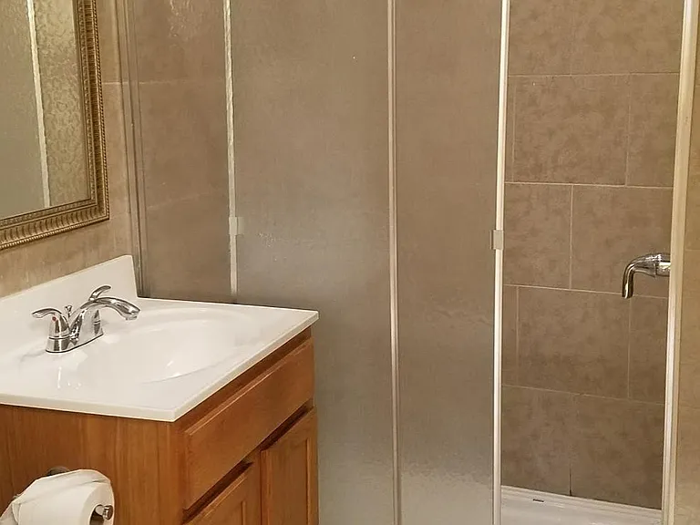 830 S 49th St #4 — Photo 9