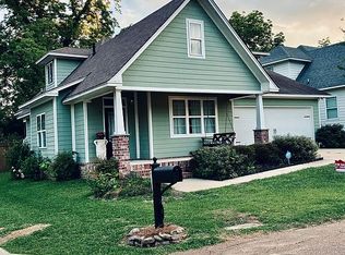 7 Oakwood Glen Dr, Clinton, MS 39056