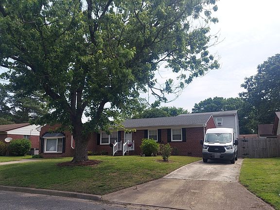 2nd image of 1115 Tatem Ave