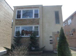 5633 W Dakin St #1, Chicago, IL 60634