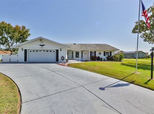 101 Kenley Way, Sun City Center, FL 33573