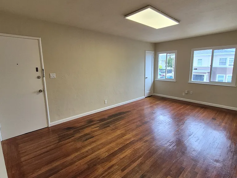 605 Foothill Blvd #605 — Photo 6