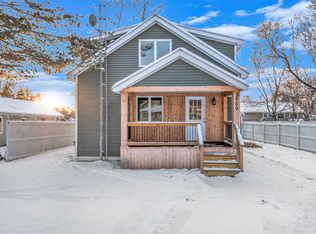 809 N Saginaw St, Durand, MI